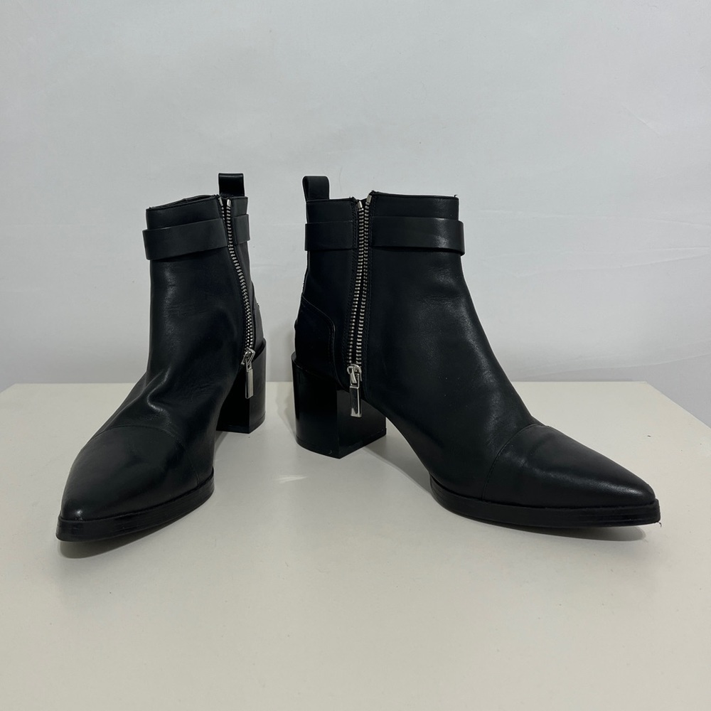 Zara Woman Black Booties
